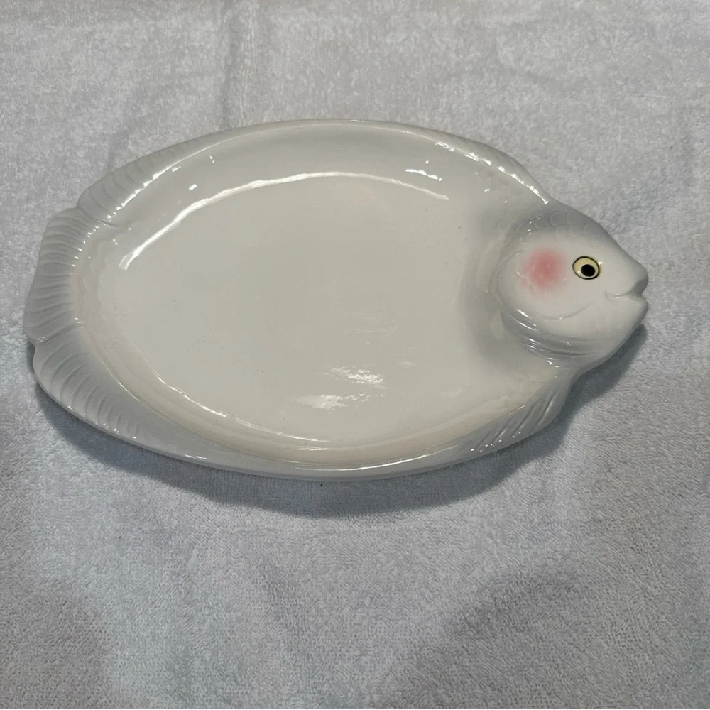 Vintage Rare Find Fish-Shaped Ceramic Dish - White